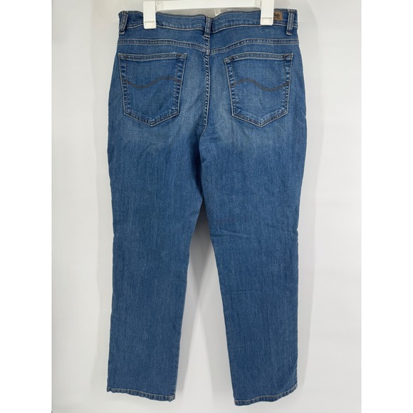 Lee Relaxed Fit Straight Leg Jeans Womens Mid Rise Medium Wash Denim 3051833 - Picture 2 of 5